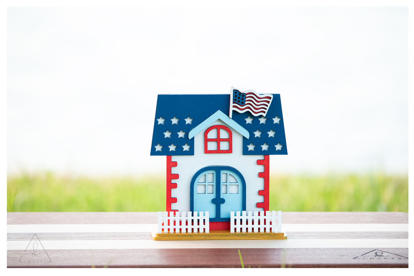 4th of July House Stand