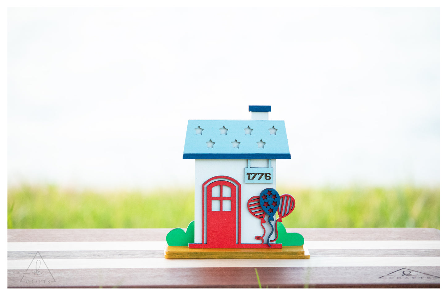 4th of July House Stand
